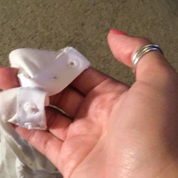 New, never worn SHEIN floral butterfly sleeve bodysuit - Picture 7 of 7